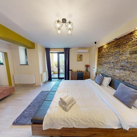 Janine Garden Hotel Braşov Eksteriør billede