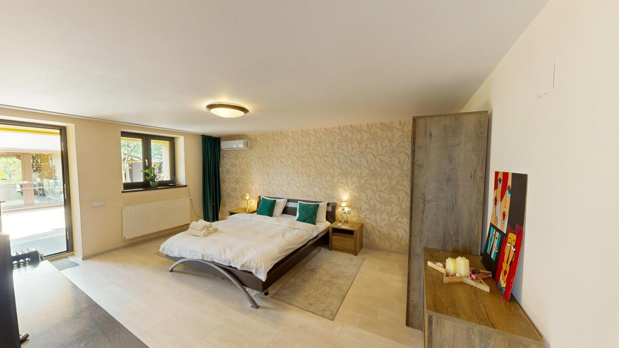 Janine Garden Hotel Braşov Eksteriør billede