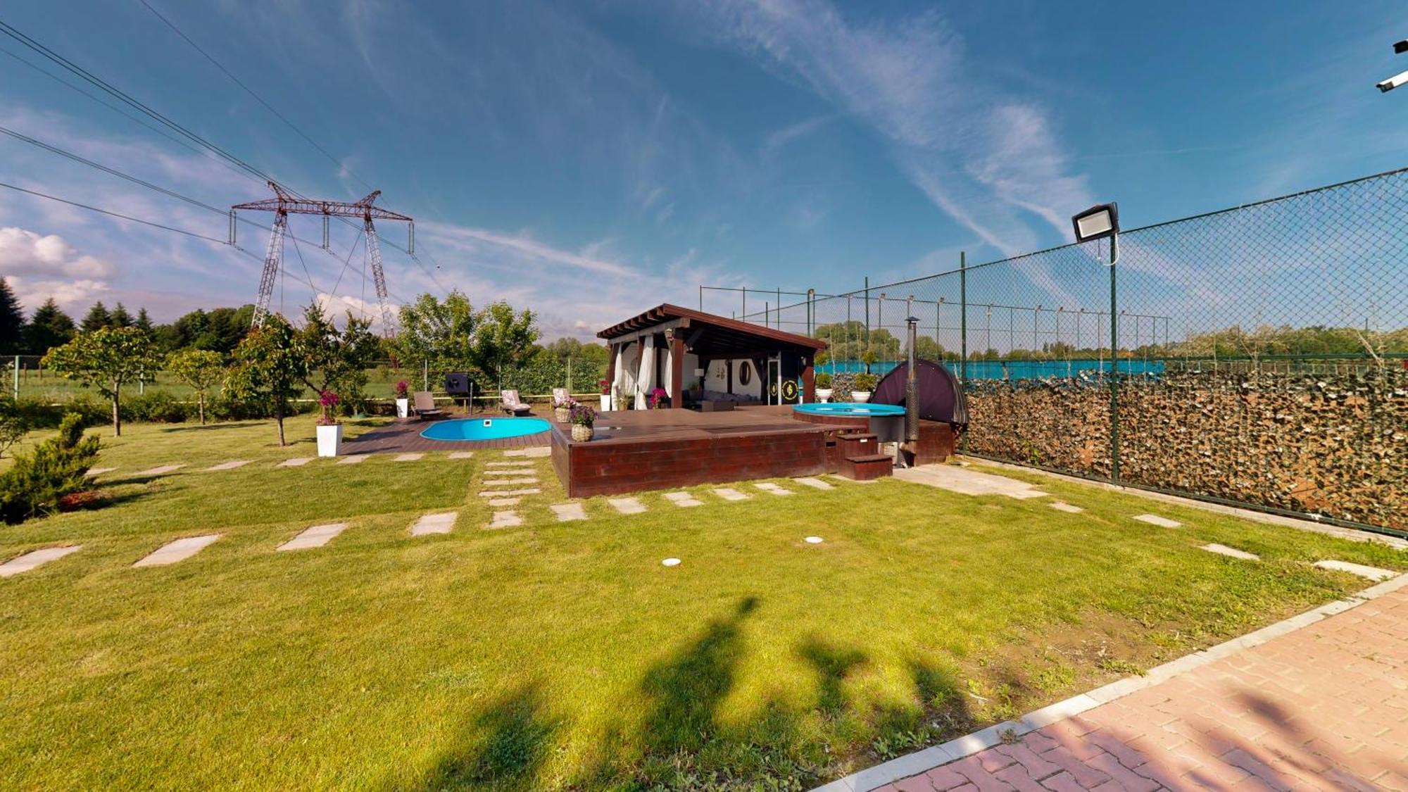 Janine Garden Hotel Braşov Eksteriør billede